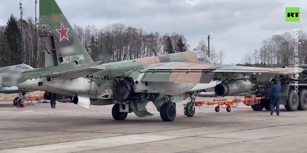 Russian SU-25 jet landed safely after getting hit by the Ukrainian anti-aircraft missile