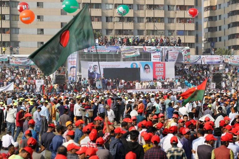 Thousands of protestors in Bangladesh rally against Prime Minister Sheikh Hasina IRIA News